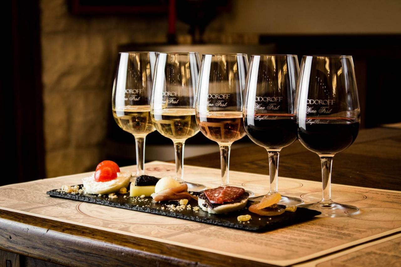 Todoroff Wine Residence Брестовица Экстерьер фото