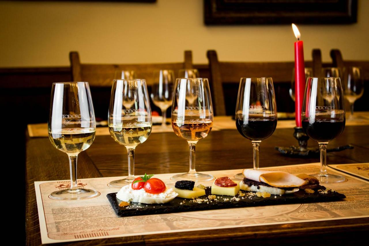 Todoroff Wine Residence Брестовица Экстерьер фото